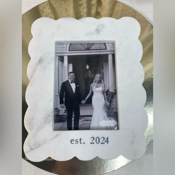 Mud Pie Marble Picture Frame - Picture 2 of 4